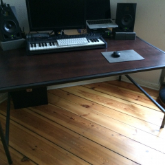 TABLE | 2017