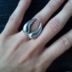 ESCHSCHLORAQUE LOGO 3D RING