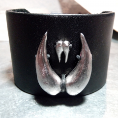 ESCHSCHLORAQUE LOGO 3D BRACELET